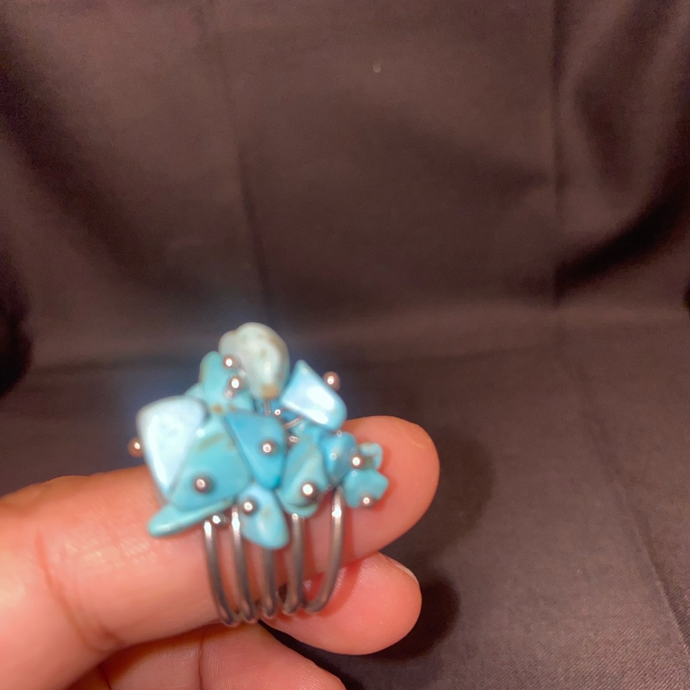 Turquoise Silver Ring - Picture 2 of 9